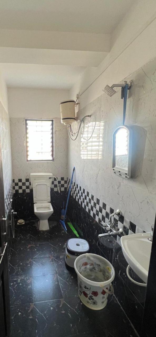 1bhk Cozy 2 *